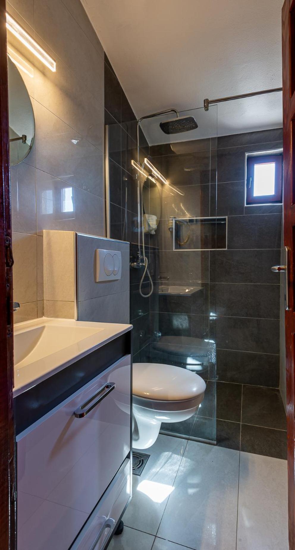 Hotel Ideall Podgorica Luaran gambar