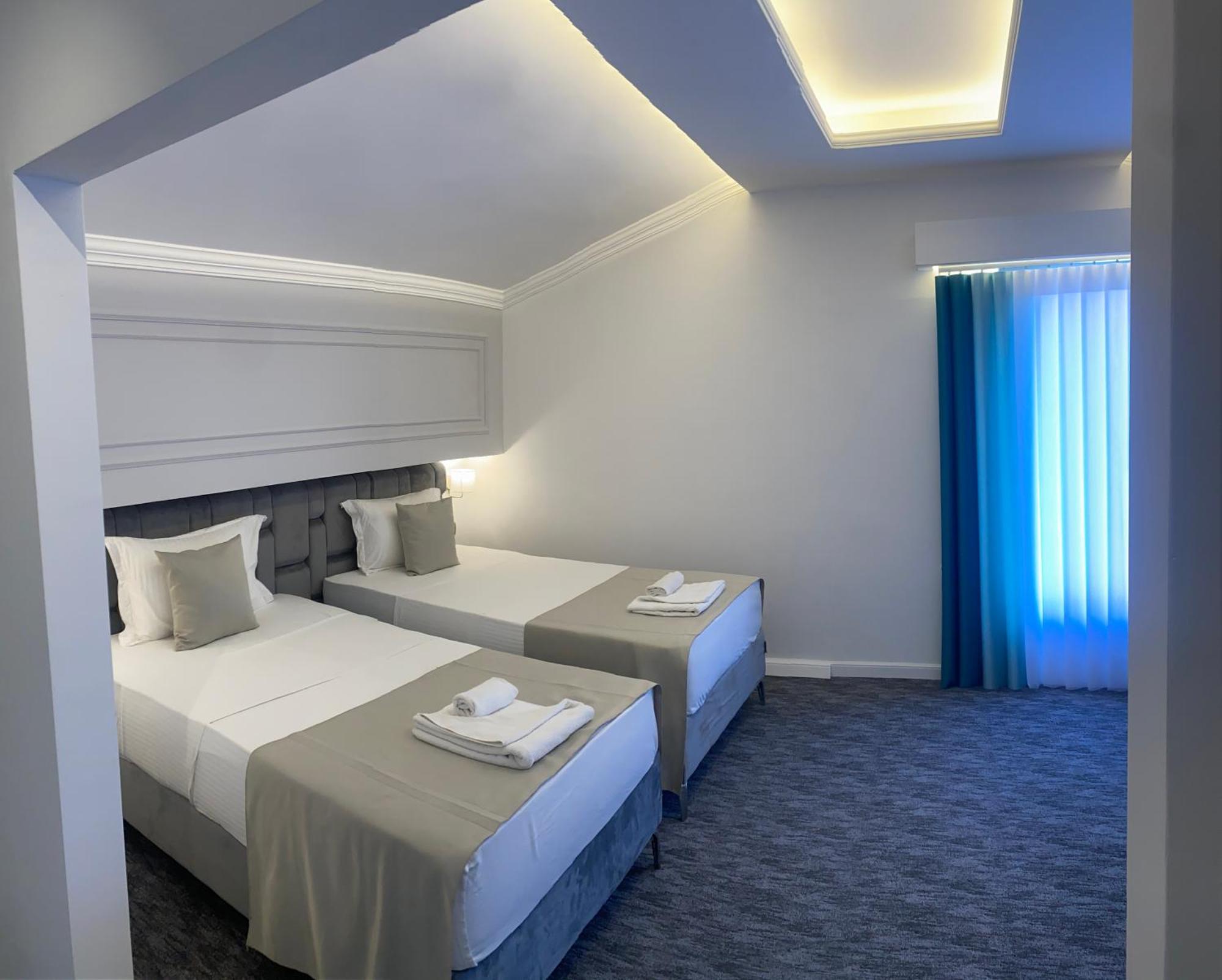 Hotel Ideall Podgorica Luaran gambar