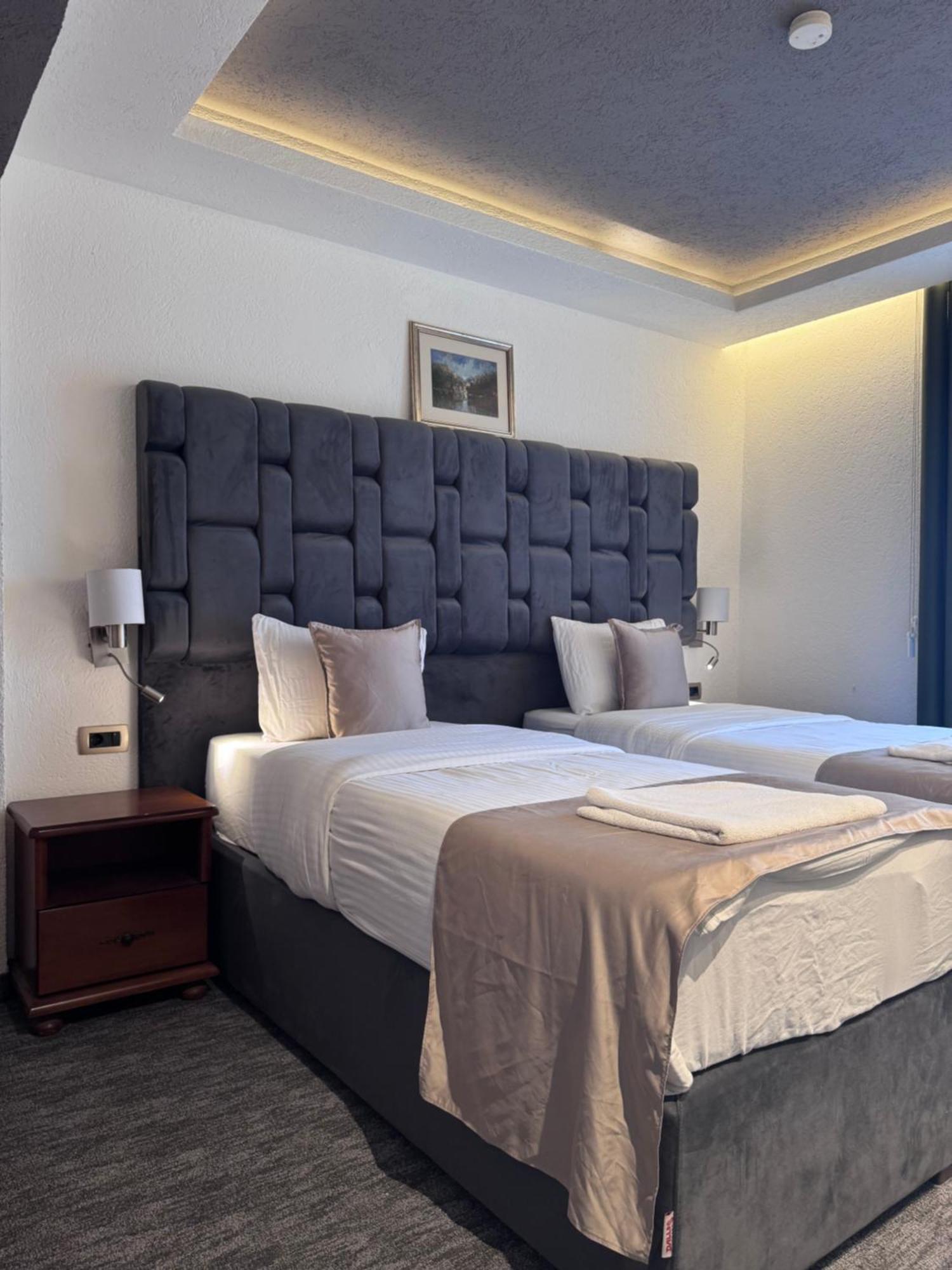 Hotel Ideall Podgorica Luaran gambar